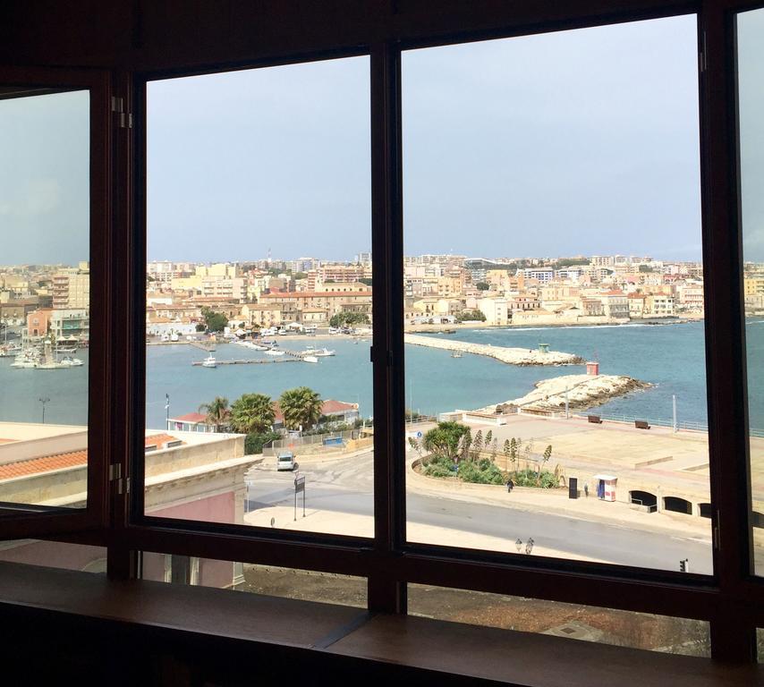 B&B Ortigia Sea View Siraküza Dış mekan fotoğraf