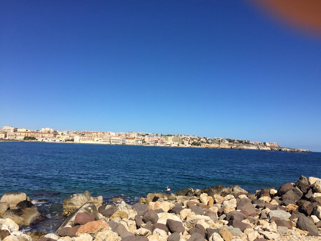 B&B Ortigia Sea View Siraküza Dış mekan fotoğraf