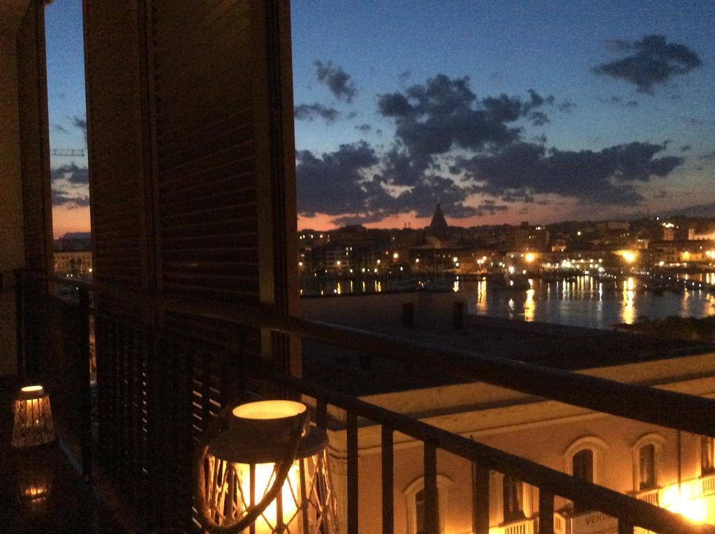 B&B Ortigia Sea View Siraküza Dış mekan fotoğraf
