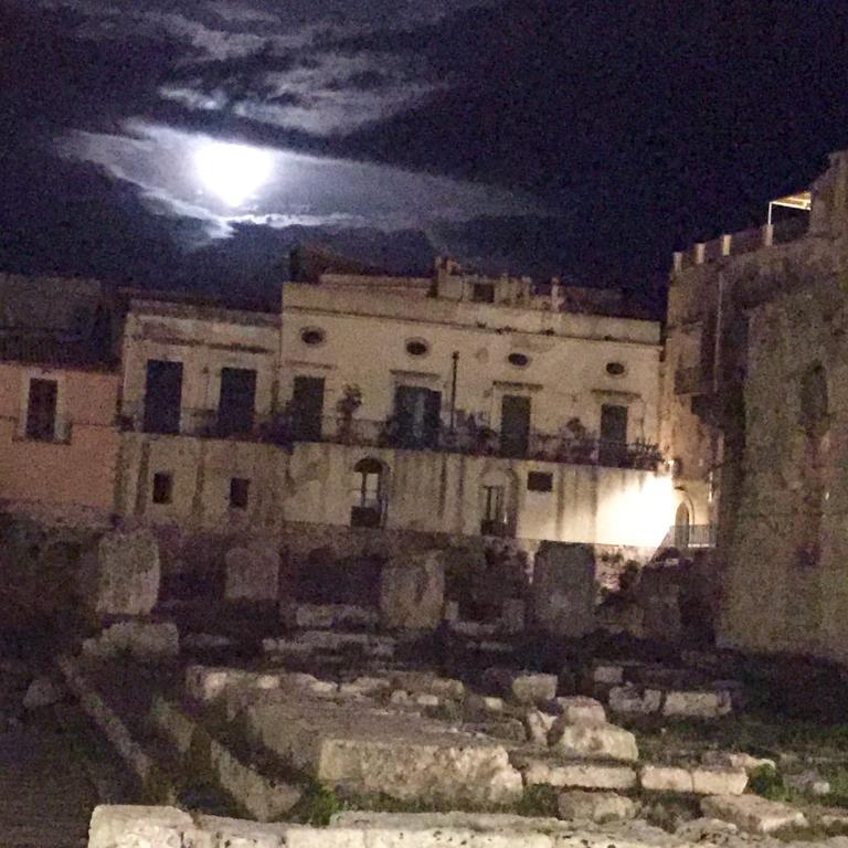 B&B Ortigia Sea View Siraküza Dış mekan fotoğraf