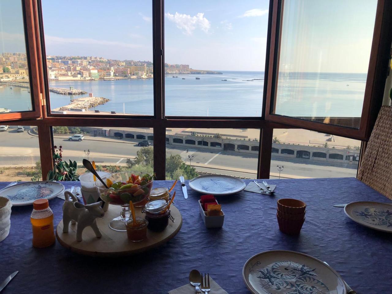 B&B Ortigia Sea View Siraküza Dış mekan fotoğraf